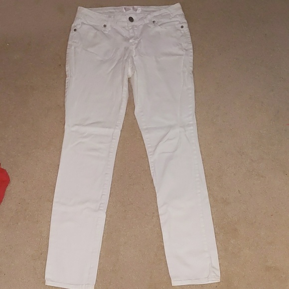 No Boundaries Denim - White skinny jeans